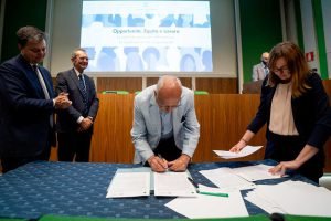 firma pari opportunità